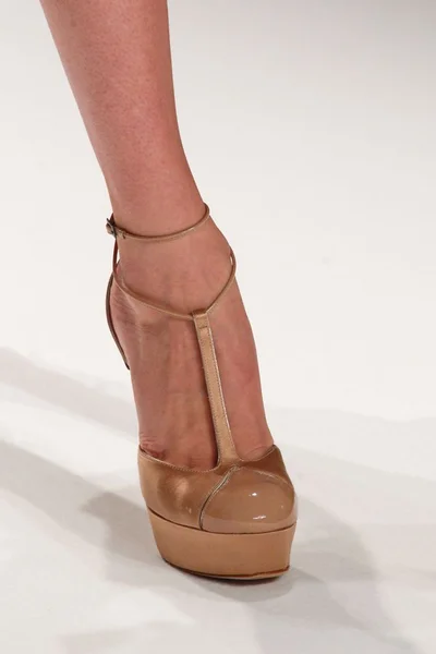 Look 5
